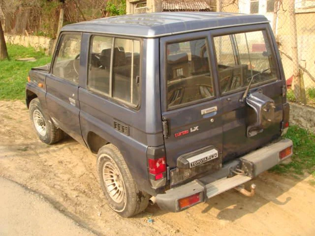 Toyota Land cruiser 2.4  2L-T, снимка 3 - Автомобили и джипове - 46834269