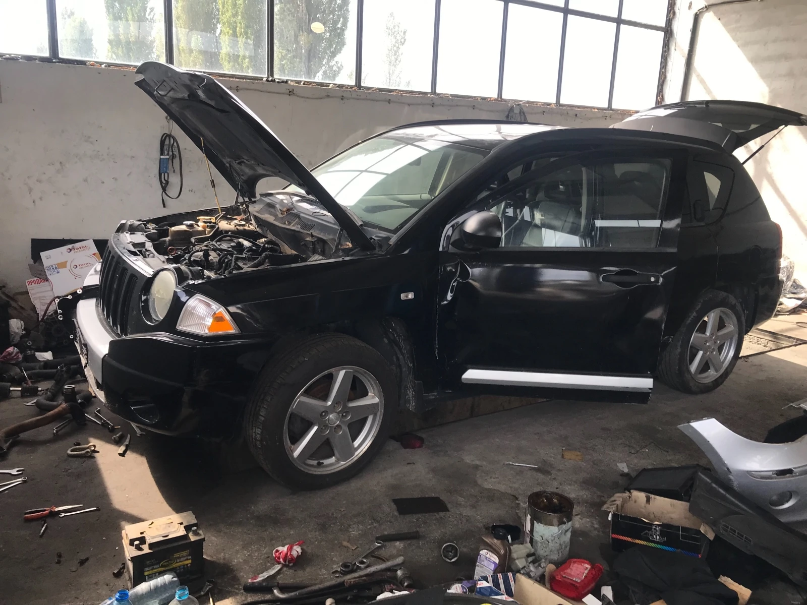 Jeep Compass На части, снимка 1