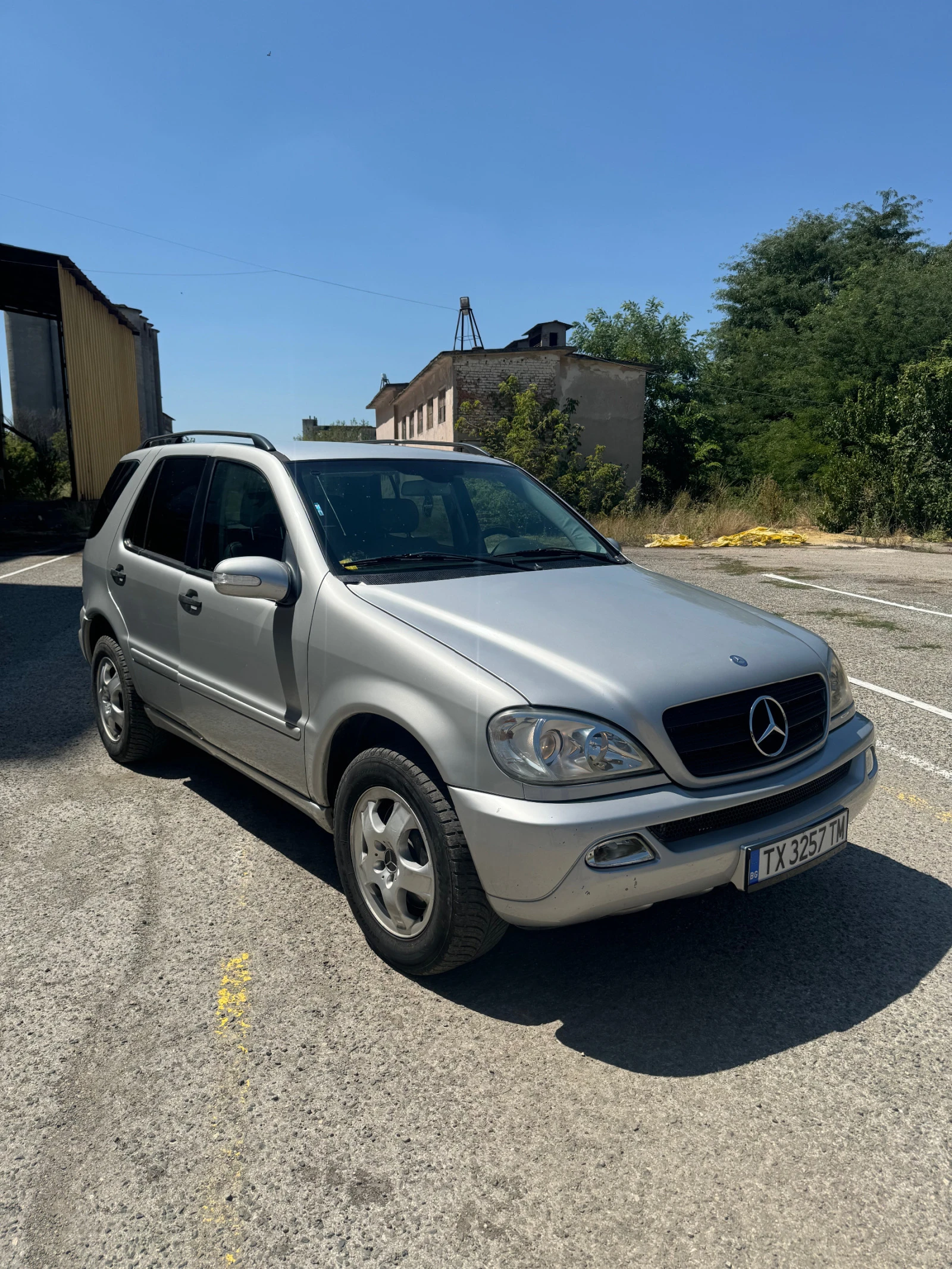 Mercedes-Benz ML 270 2.7CDI - изображение 3