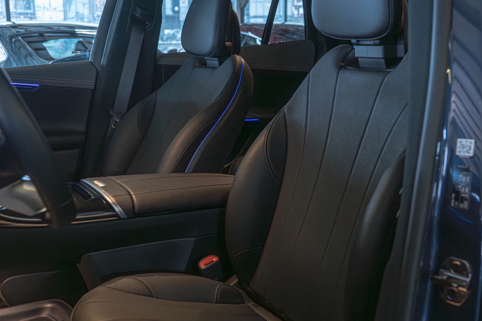 Mercedes-Benz EQE SUV4Matic/Edition/Digital Light/Burmester/360 | Mobile.bg   11