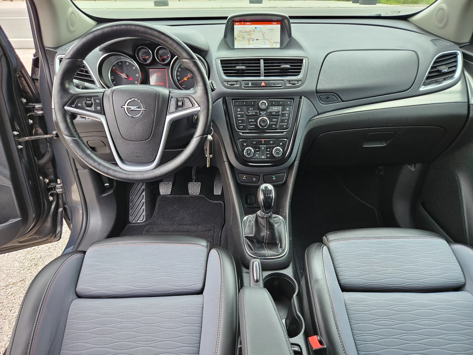 Opel Mokka 1.6DIESEL EURO6 4x4 - изображение 10
