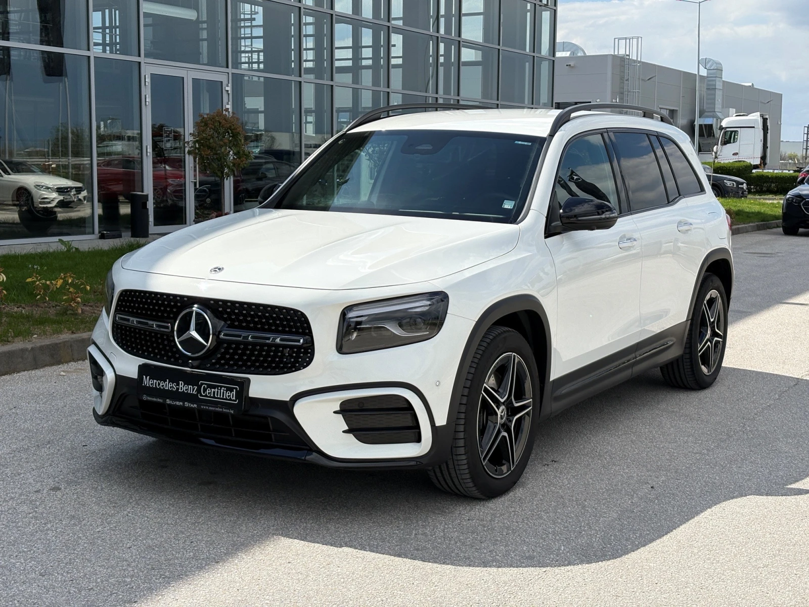 Mercedes-Benz GLB 220d 4MATIC 6+ 1