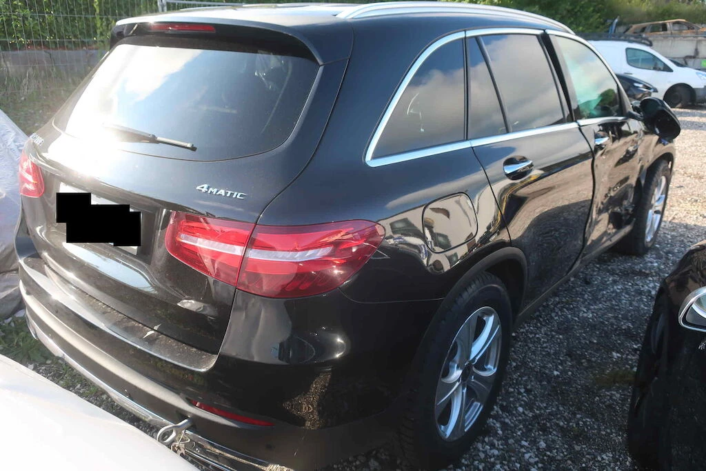 Mercedes-Benz GLC 300 46000 km, 4matik - изображение 3
