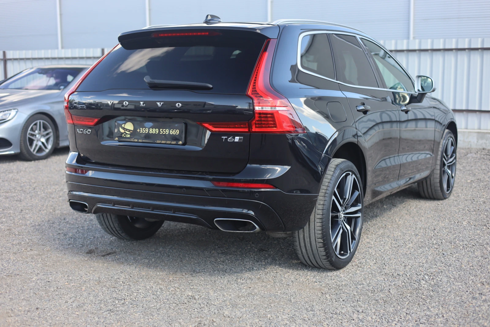 Volvo XC60 T6 AWD R-Design AIR KeyGO Memory Distr KAM Lane , снимка 4 - Автомобили и джипове - 53735433