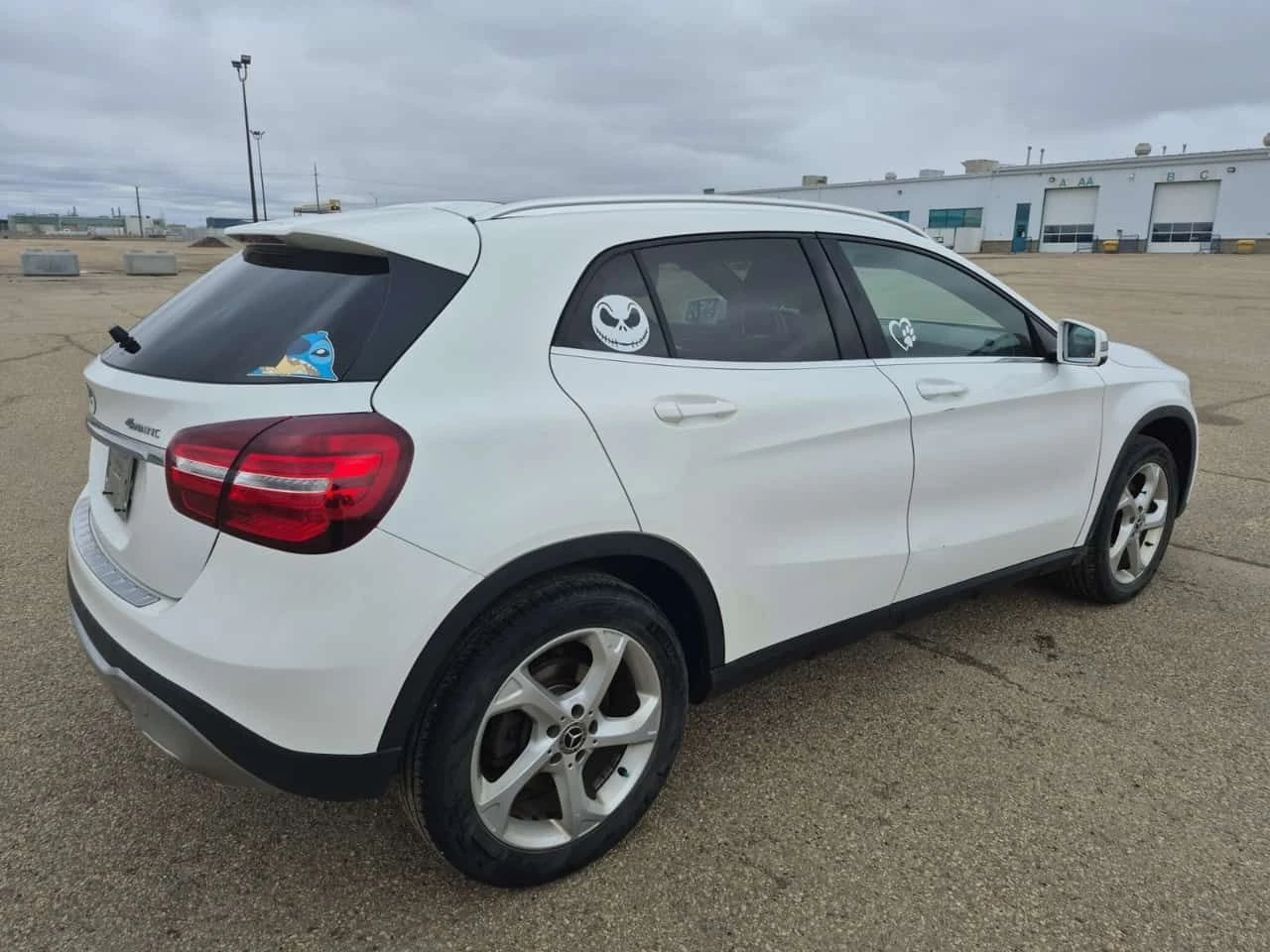 Mercedes-Benz GLB 250 4matic * Без инциднети * CARFAX * , снимка 3 - Автомобили и джипове - 54423716
