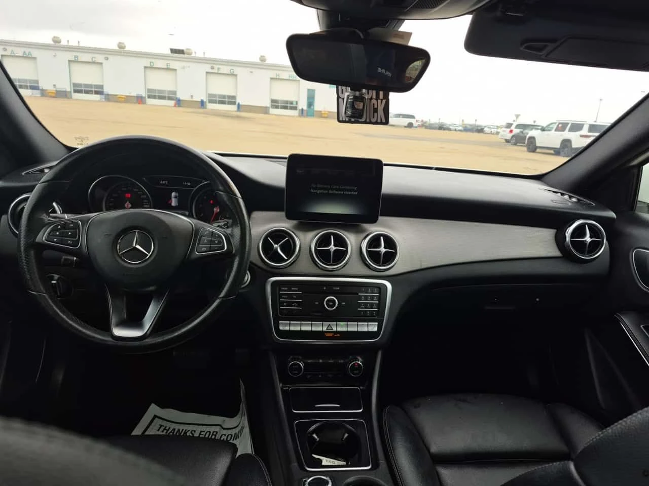 Mercedes-Benz GLB 250 4matic * Без инциднети * CARFAX * , снимка 6 - Автомобили и джипове - 54423716