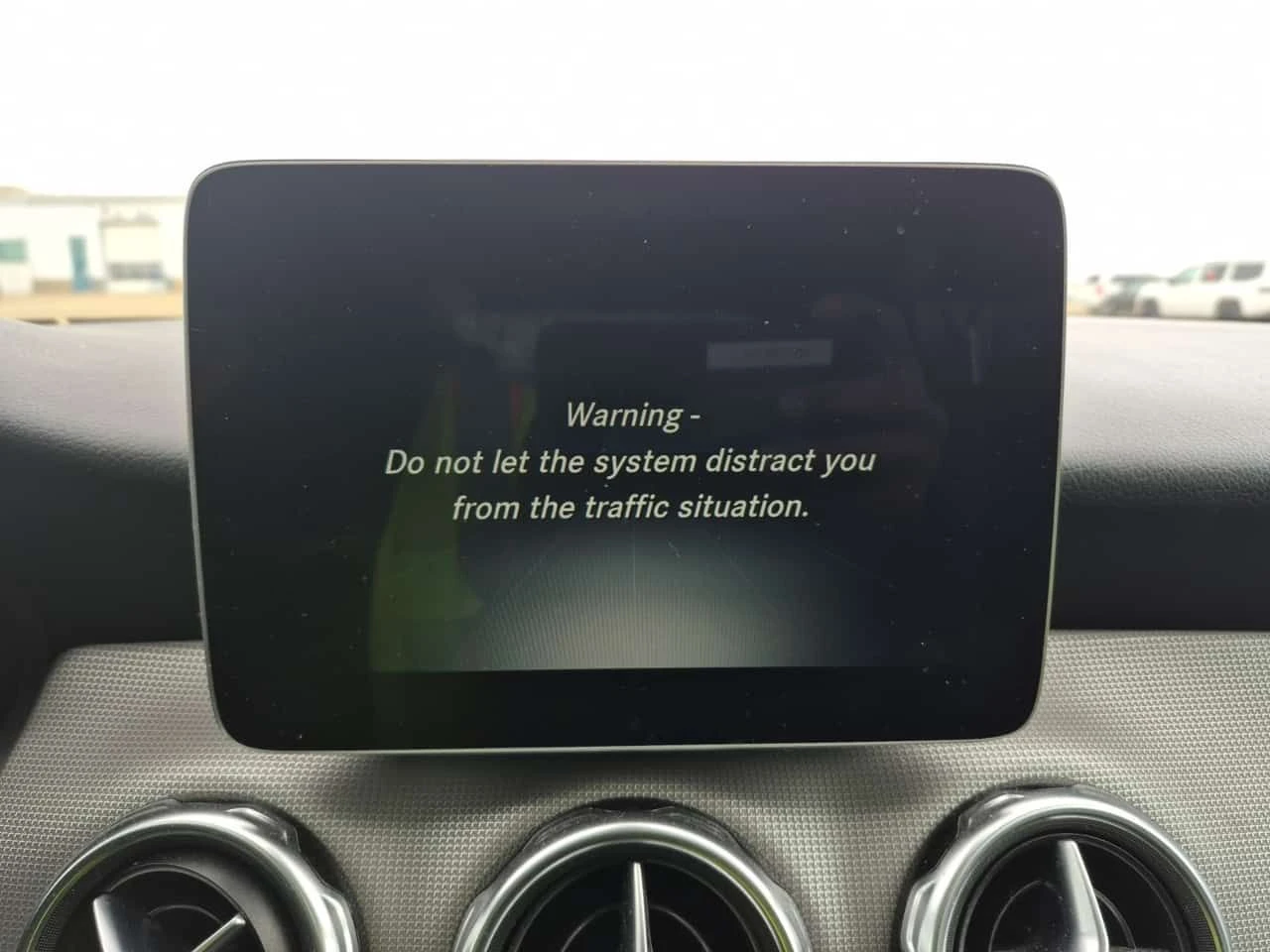 Mercedes-Benz GLB 250 4matic * Без инциднети * CARFAX * , снимка 8 - Автомобили и джипове - 54423716
