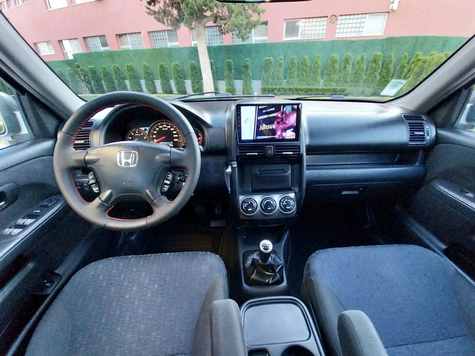 Honda Cr-v 2.2i-ctdi/4x4* Android * Теглич * TOP , снимка 16 - Автомобили и джипове - 55565562