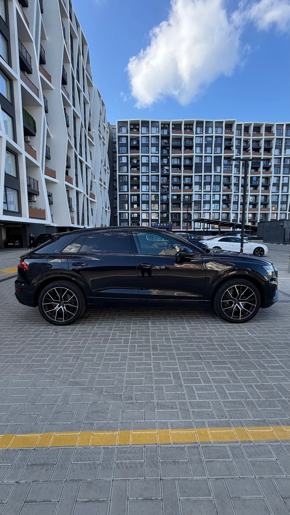 Audi Q8 55 TFSI B&O 3D, �����, ���������, ���������, 2���  | Mobile.bg � ����������� 4