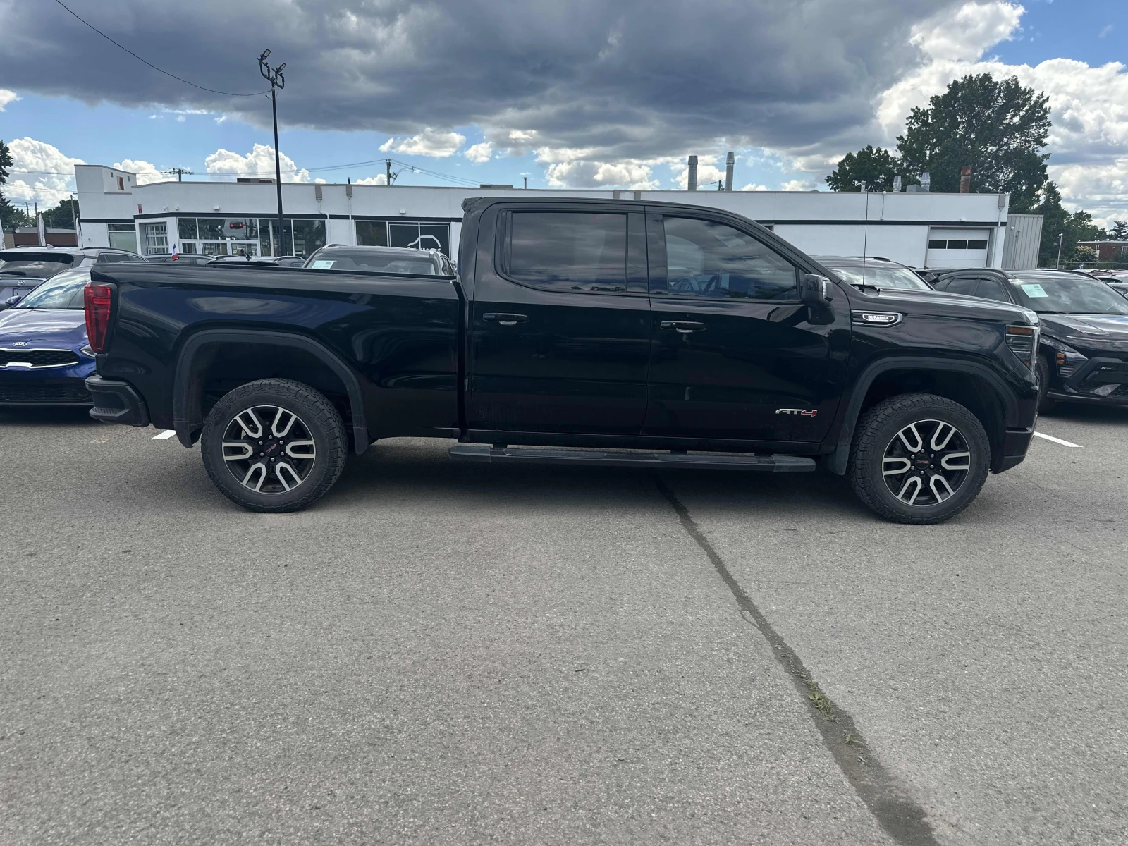 Gmc Sierra * AT4* PANO* , снимка 10 - Автомобили и джипове - 56503190