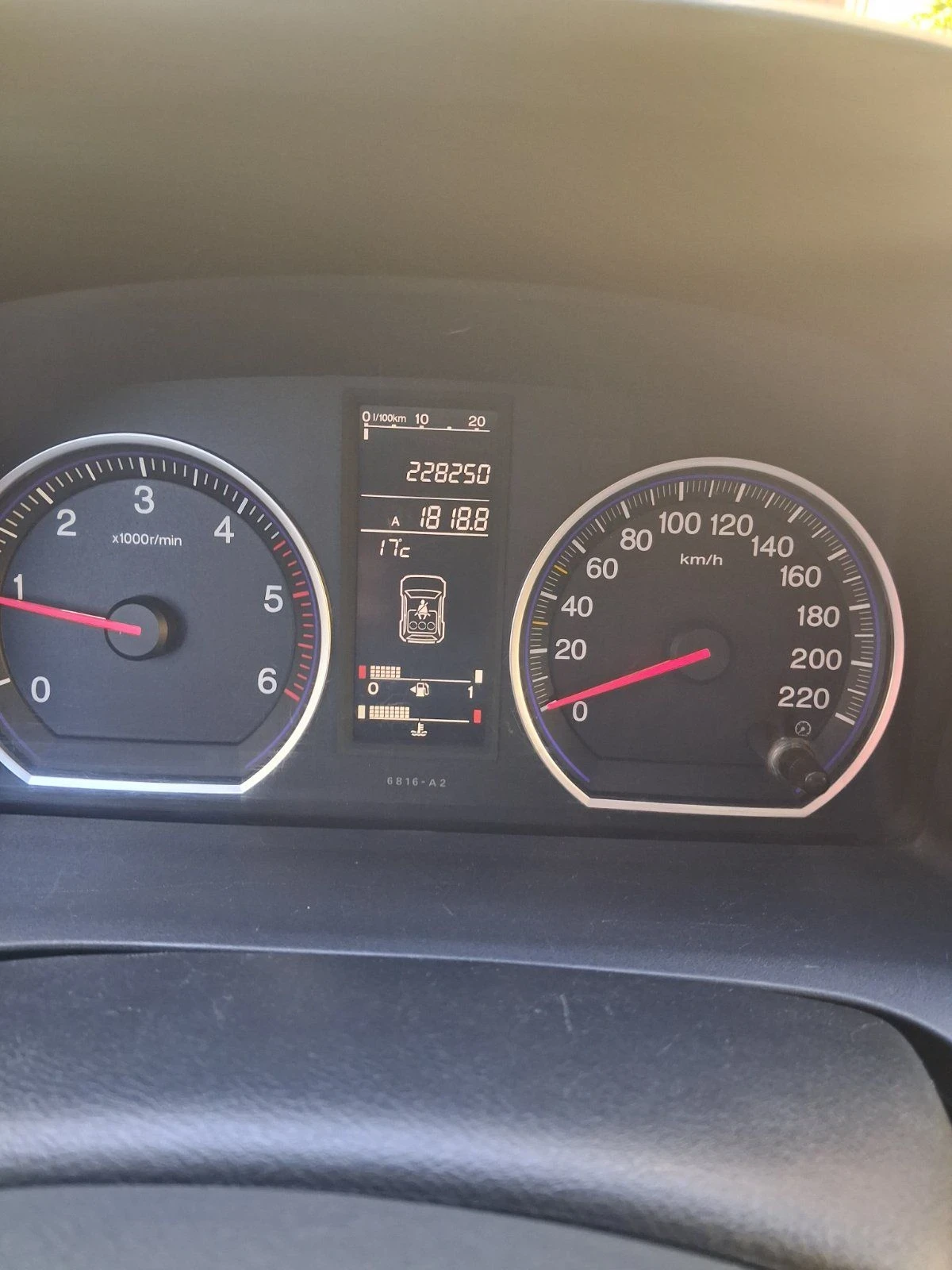 Honda Cr-v, снимка 8 - Автомобили и джипове - 56574576