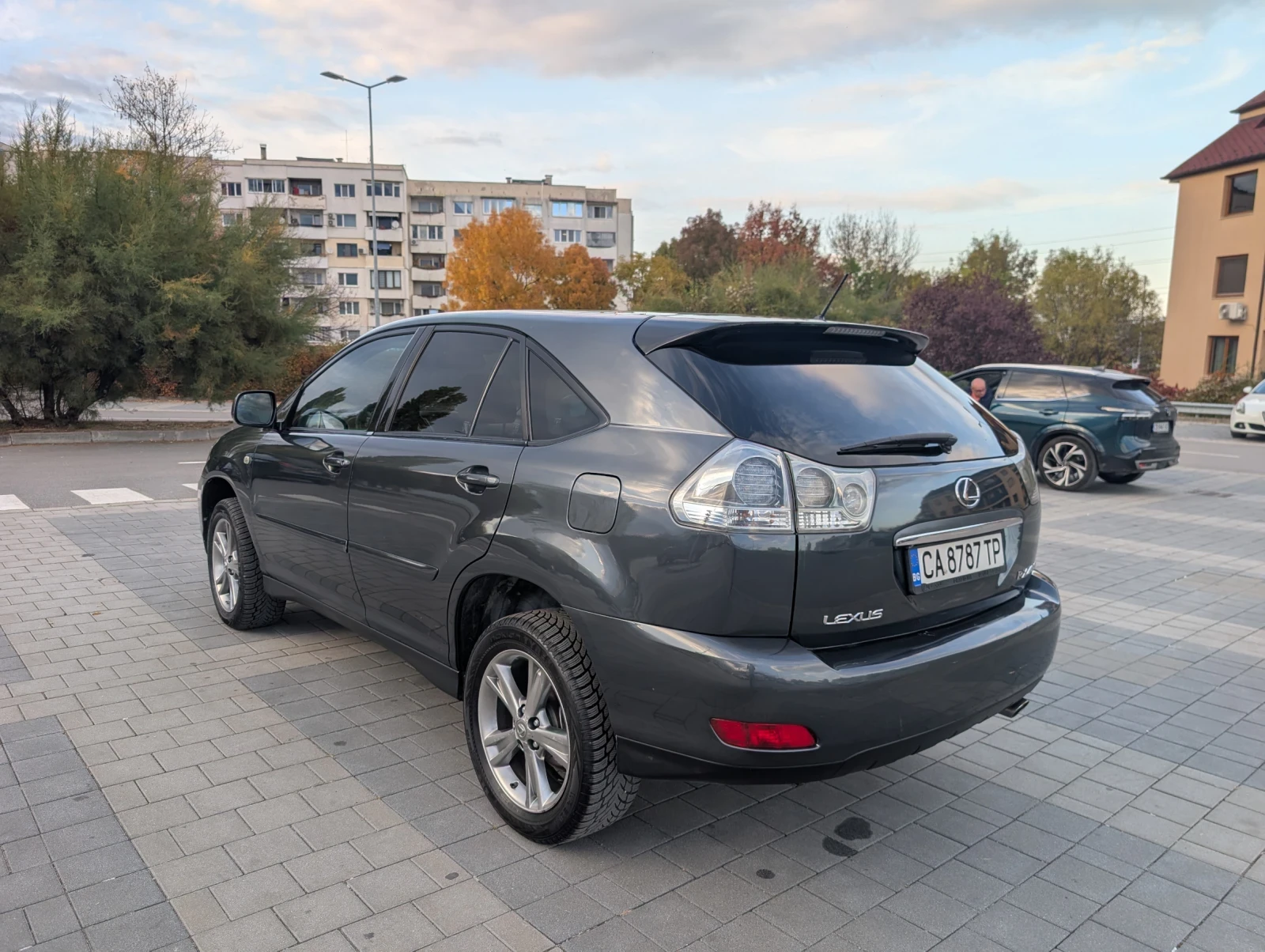 Lexus RX 400h, снимка 4 - Автомобили и джипове - 56620163