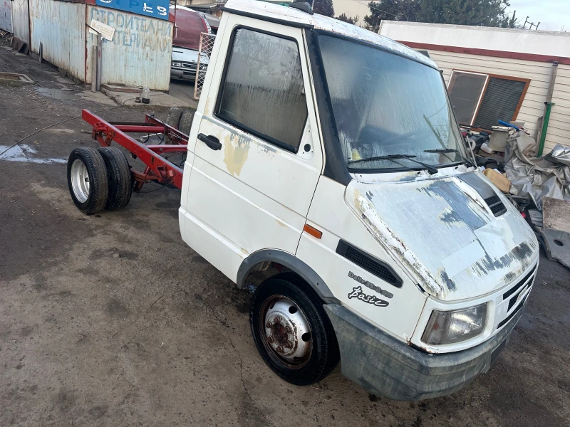 Iveco 35-8 На шаси, снимка 2 - Бусове и автобуси - 48408431