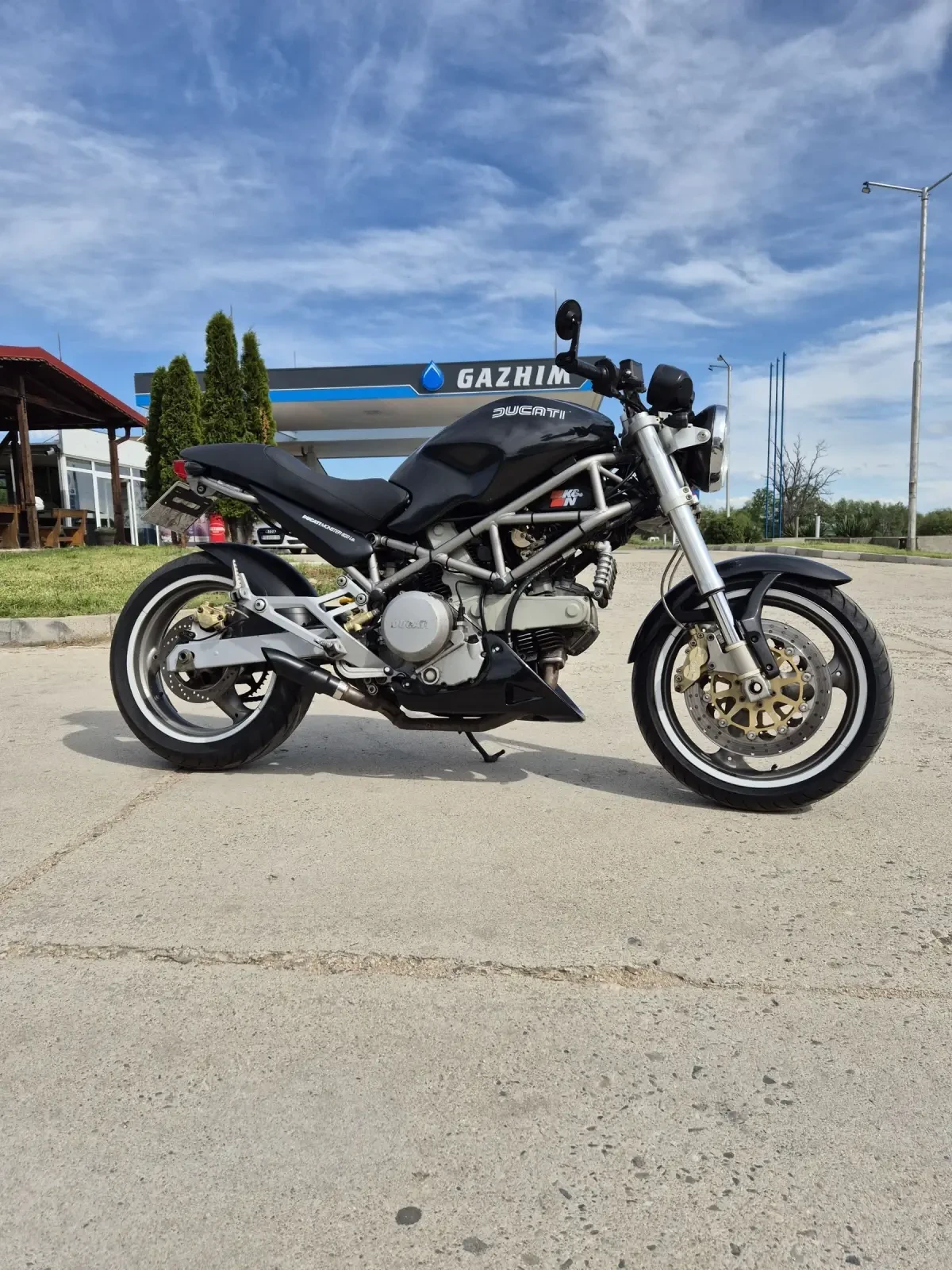 Ducati Monster, снимка 2 - Мотоциклети и мототехника - 54319709