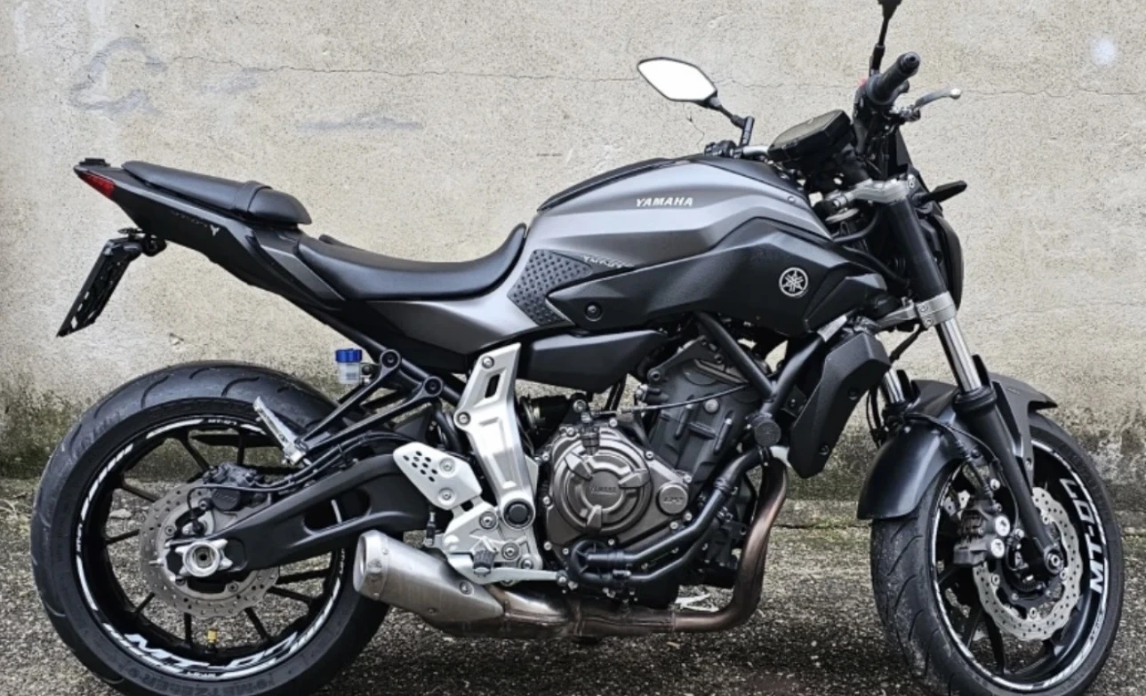 Yamaha Mt-07, снимка 10 - Мотоциклети и мототехника - 55449031