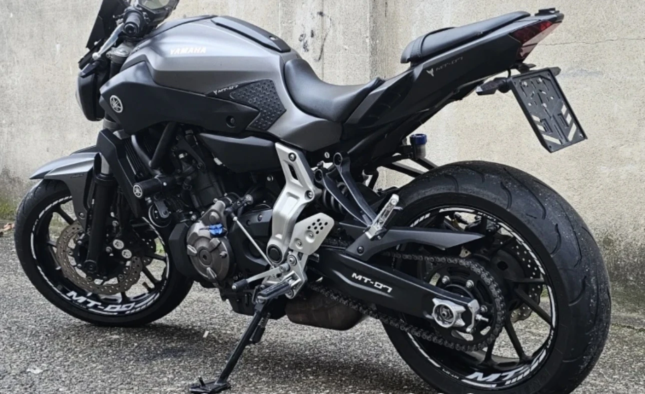 Yamaha Mt-07, снимка 5 - Мотоциклети и мототехника - 55449031