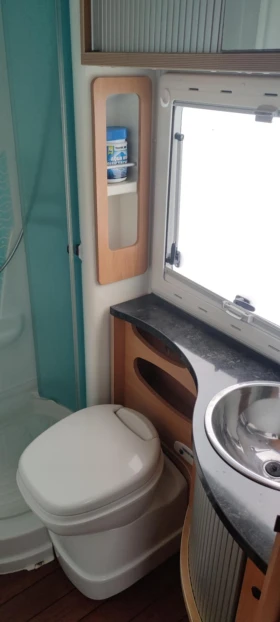 Кемпер Renault Master 3.0DCI/Климатик, снимка 11