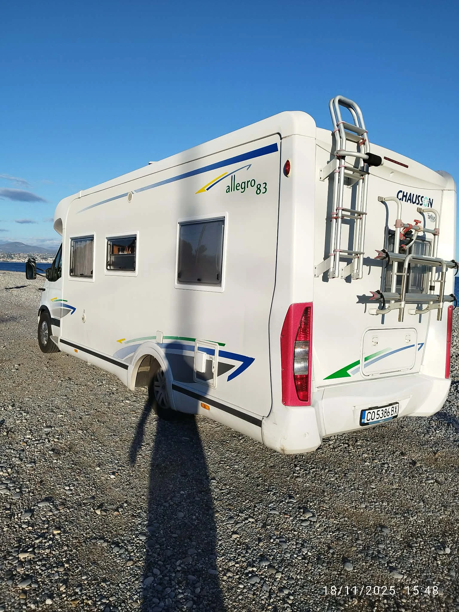 Кемпер Renault Master 3.0DCI/Климатик, снимка 3 - Каравани и кемпери - 54763682