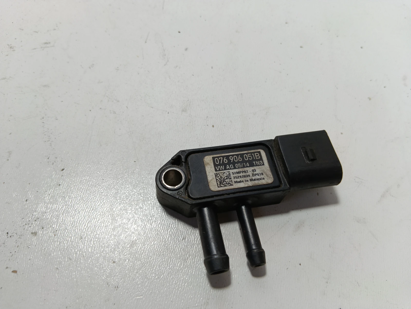 датчик 076906051B VW Tiguan