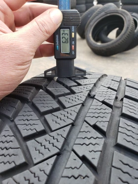 Гуми Зимни 215/55R17, снимка 9
