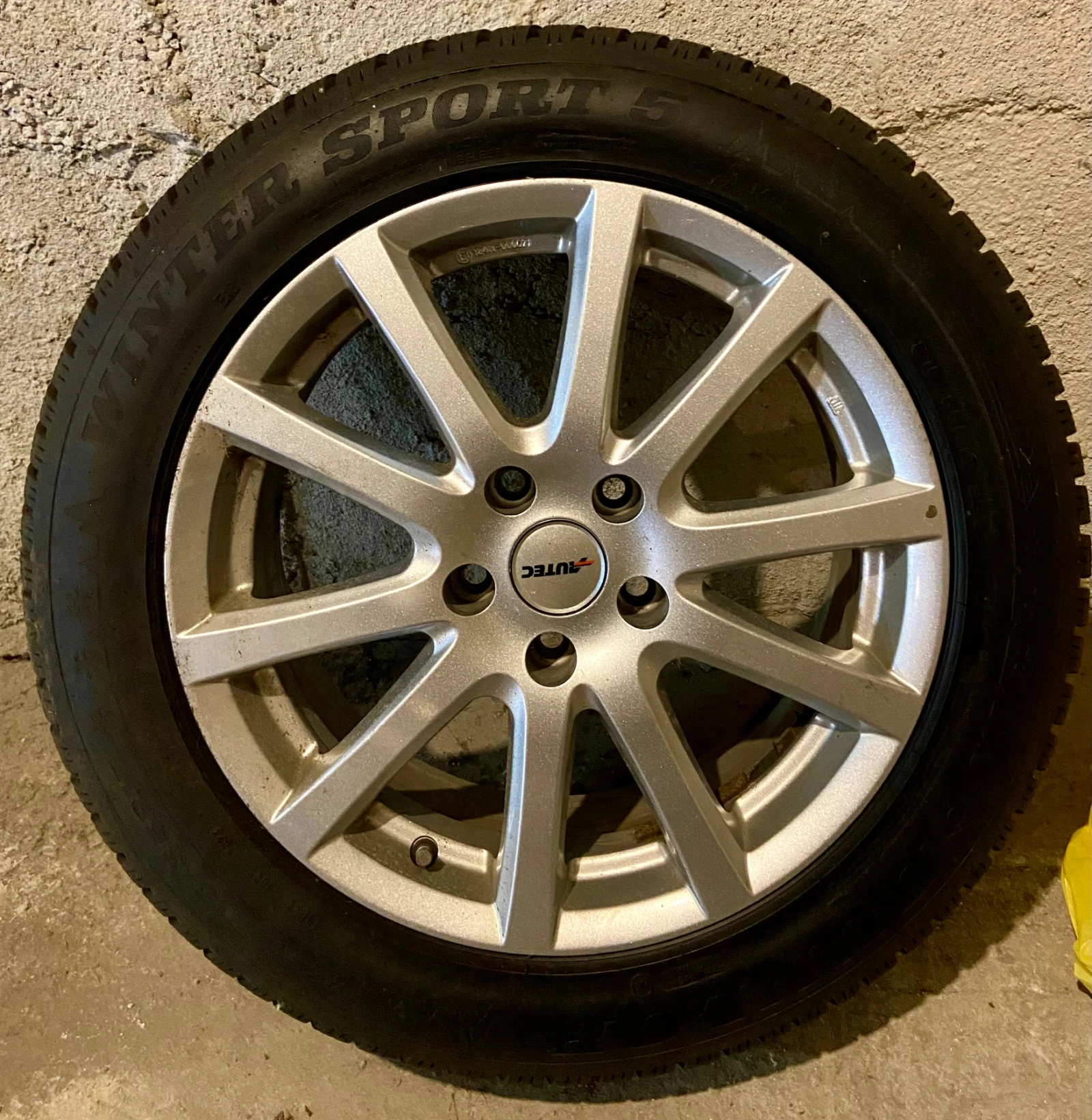 Гуми с джанти Dunlop 215/55R17