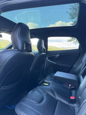 Volvo V40 D4 R-DESIGN , снимка 9