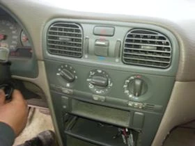 Volvo V40 2.0i    | Mobile.bg    6