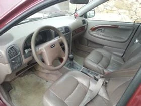 Volvo V40 2.0i    | Mobile.bg    7