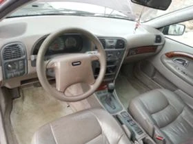 Volvo V40 2.0i    | Mobile.bg    8