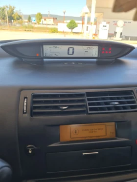 Citroen C4 1.4куб.90к.с., снимка 10