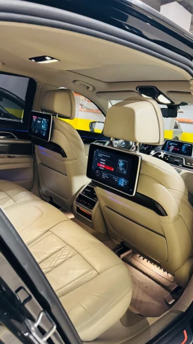 BMW 730 ГОТОВ ЛИЗИНГ FULL Екстри , снимка 13
