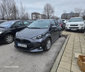 Toyota Yaris 1.5 HEV CHIC, снимка 1