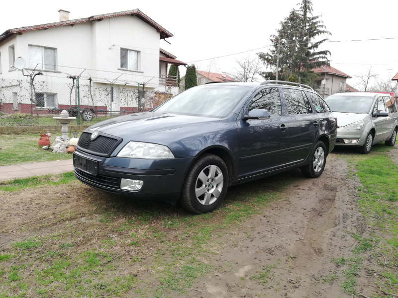 Skoda Octavia, снимка 7 - Автомобили и джипове - 44652631