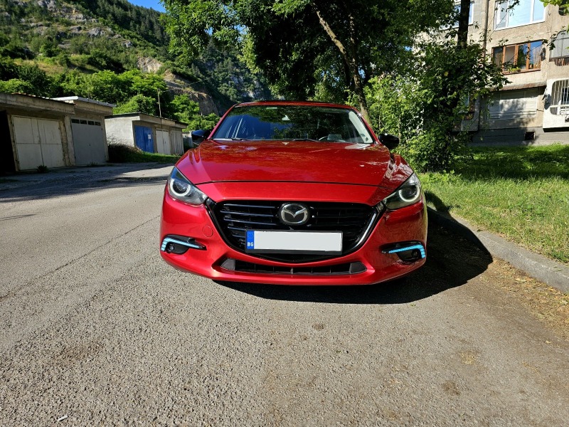 Mazda 3 2018 Ultimate/2.5/, снимка 1 - Автомобили и джипове - 45956272