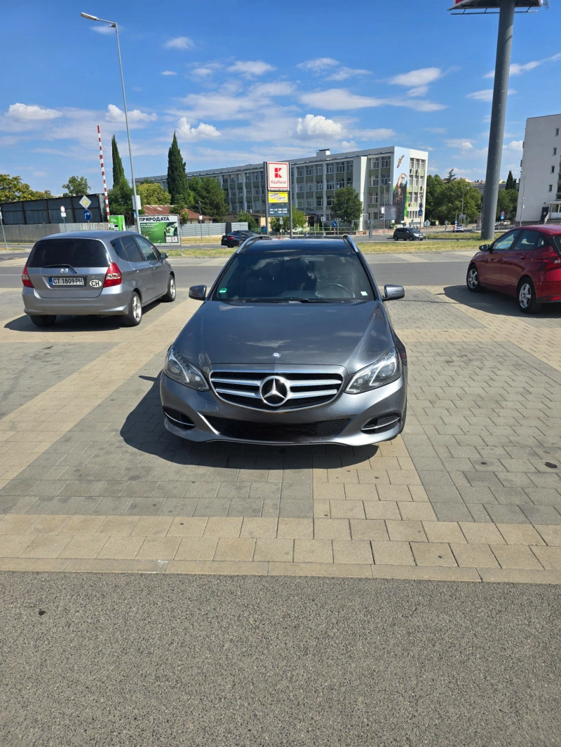 Mercedes-Benz E 300 Хибриден, снимка 2 - Автомобили и джипове - 47692947