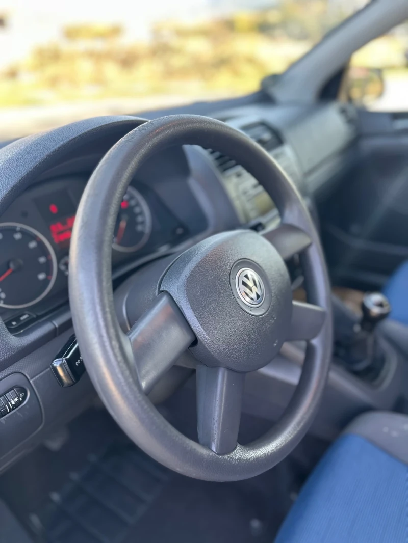 VW Golf 1.4 75 кс, снимка 15 - Автомобили и джипове - 47463124