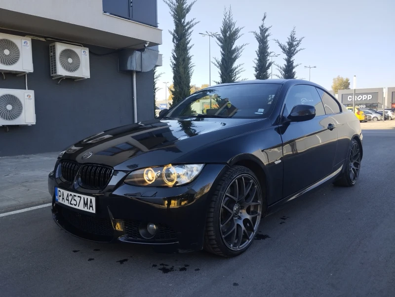 BMW 330 2010, снимка 1 - Автомобили и джипове - 48704965