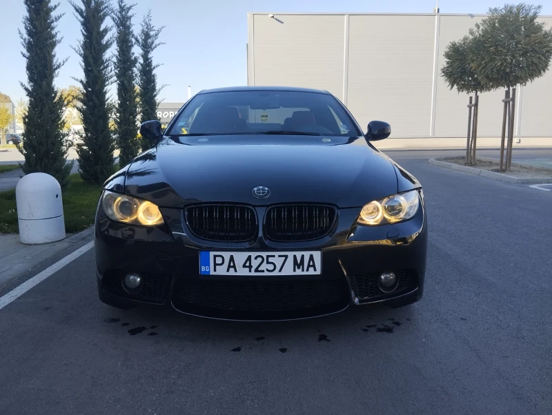 BMW 330 2010, снимка 2 - Автомобили и джипове - 48704965