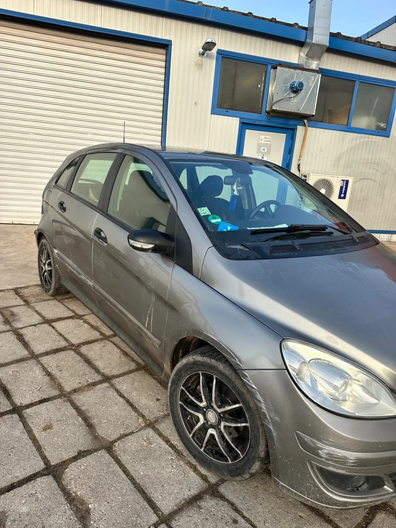 Mercedes-Benz B 150 Всичко платено , снимка 2 - Автомобили и джипове - 48875018