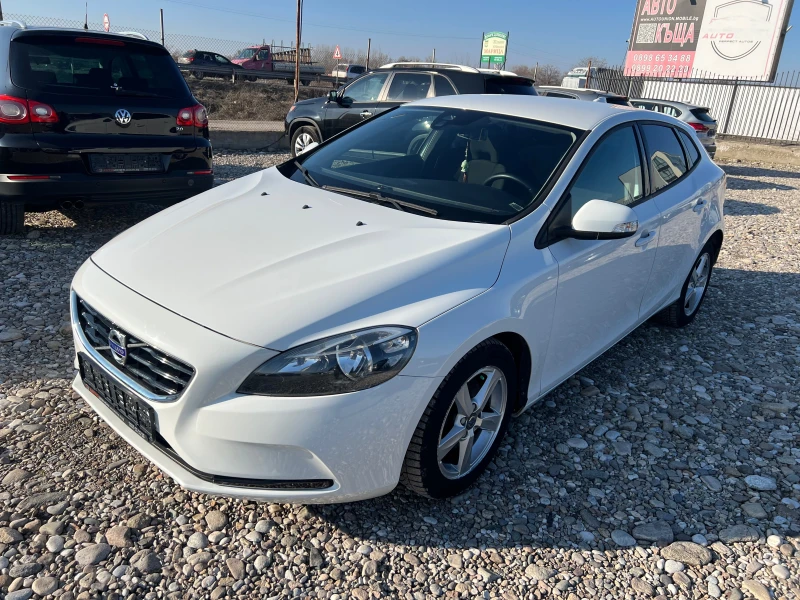 Volvo V40 1.6 D, снимка 1 - Автомобили и джипове - 49368725