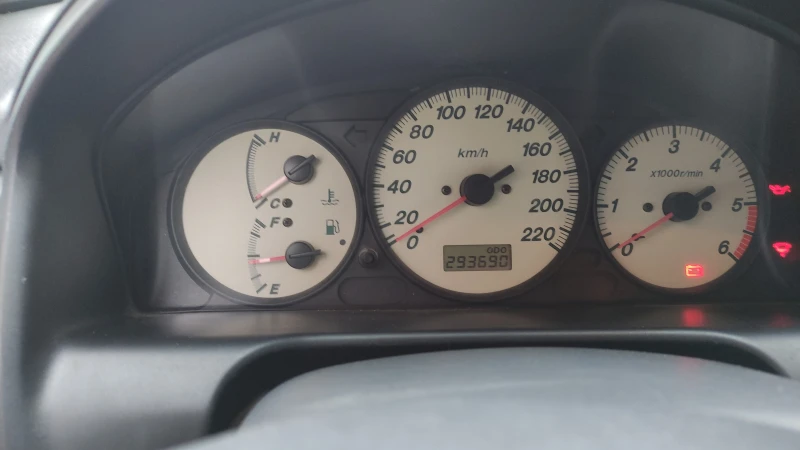 Mazda Premacy, снимка 7 - Автомобили и джипове - 51751693