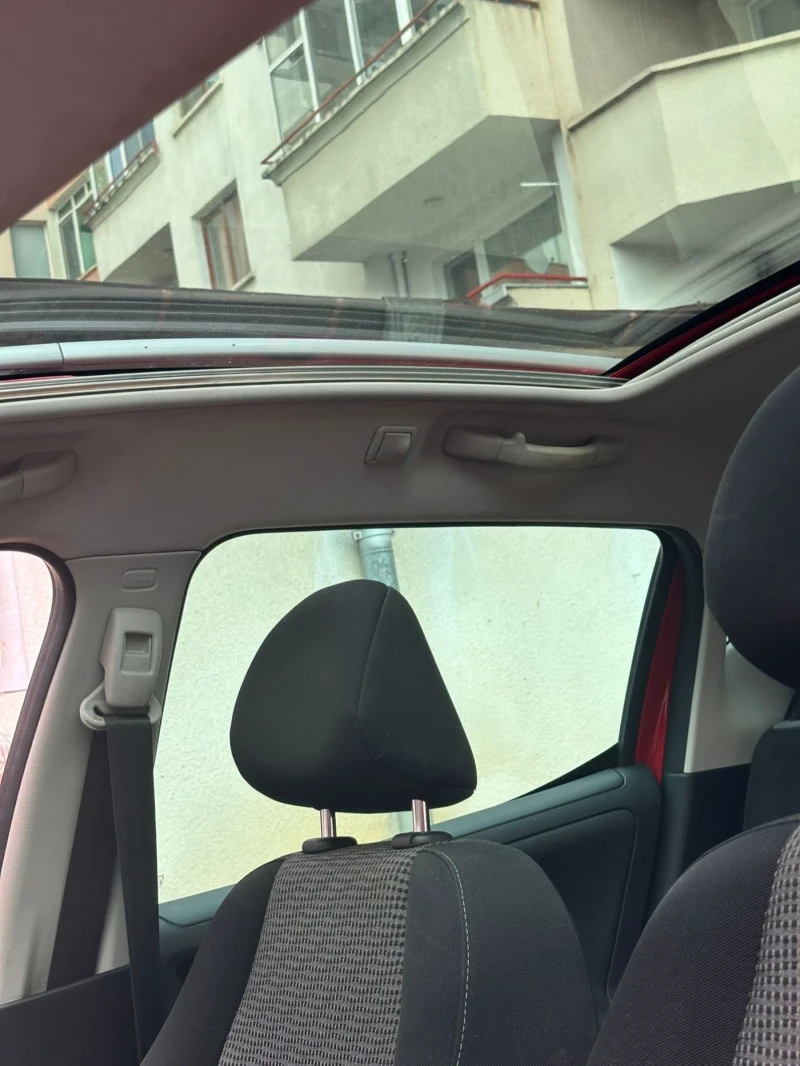 Peugeot 207 1.6 HDI, снимка 9 - Автомобили и джипове - 52733946