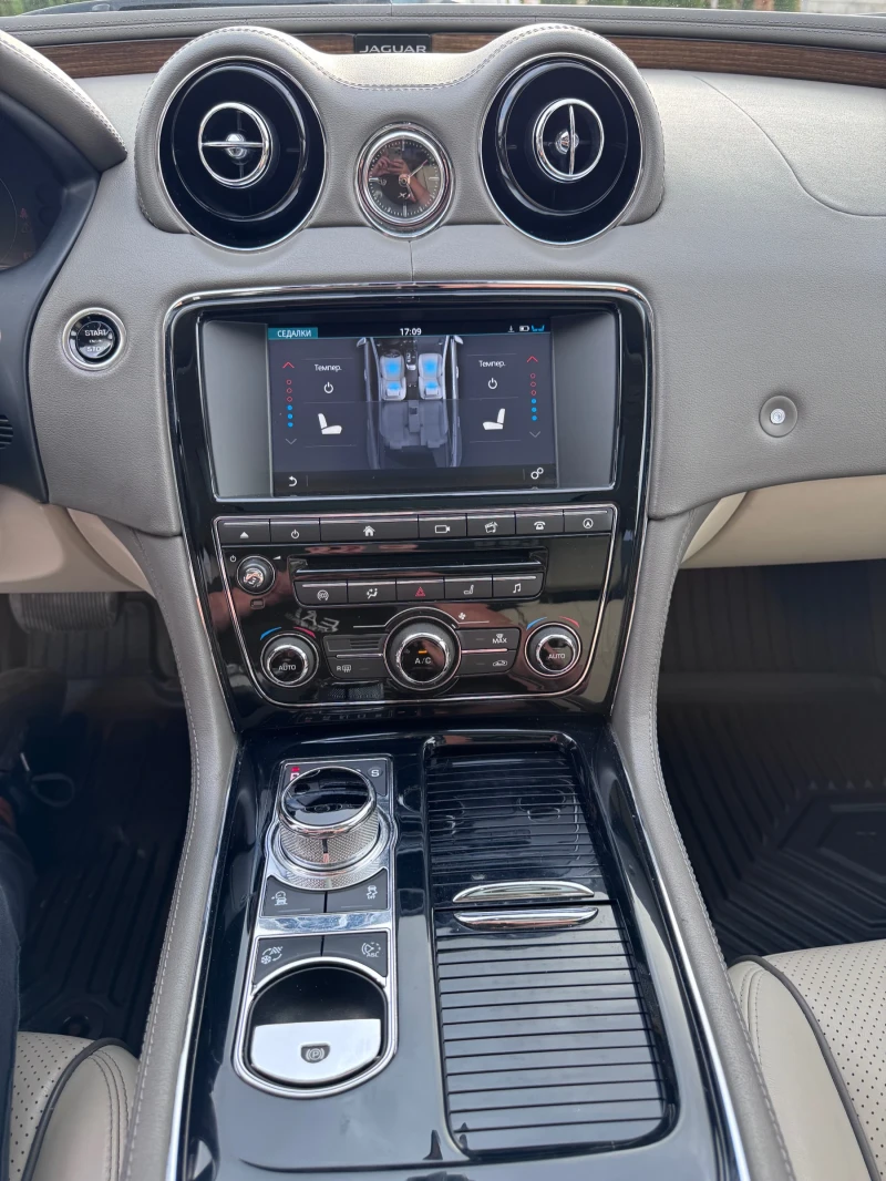Jaguar Xj * FULL* ВАКУМ* ГОТОВ ЛИЗИНГ* PANO* , снимка 13 - Автомобили и джипове - 51881882