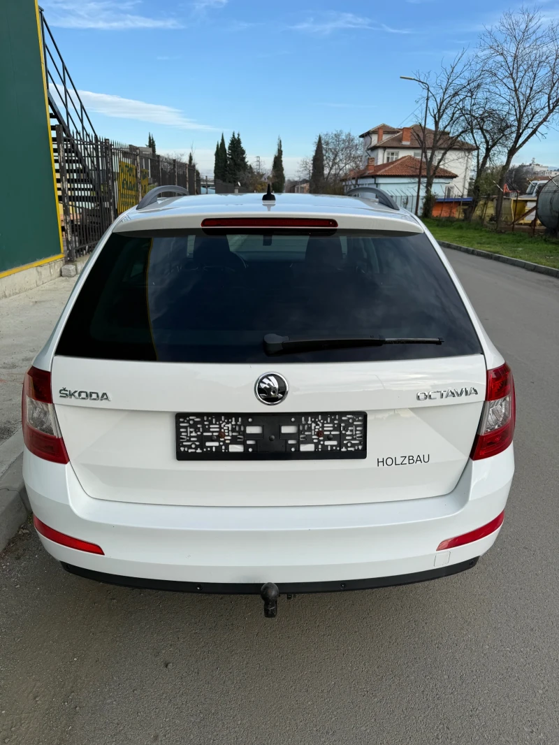 Skoda Octavia 1, 6Distronik, снимка 5 - Автомобили и джипове - 52598097