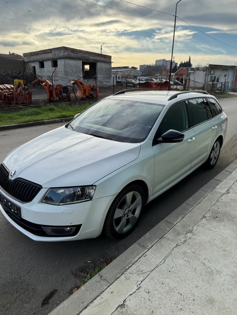 Skoda Octavia 1, 6Distronik, снимка 3 - Автомобили и джипове - 52598097