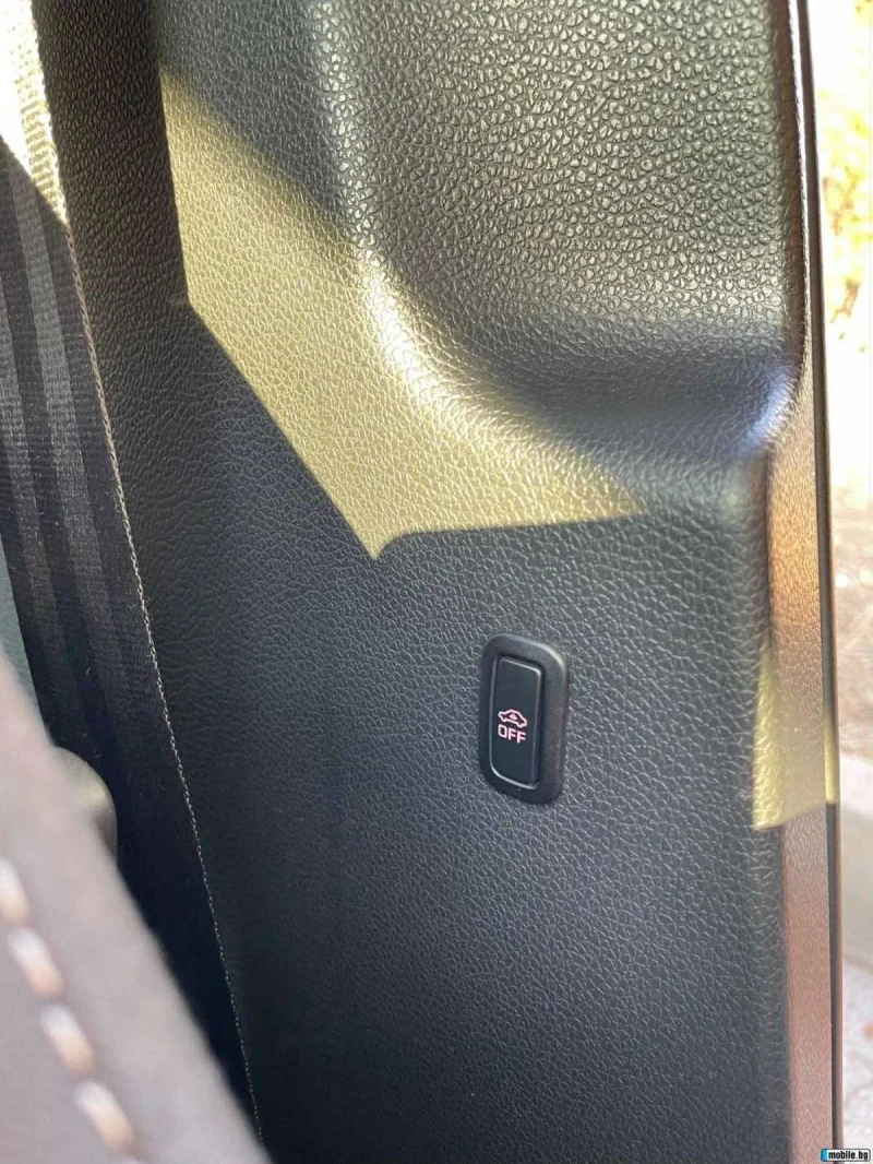 VW Golf GTD* NAVI* DSG* PANO, снимка 12 - Автомобили и джипове - 52453769