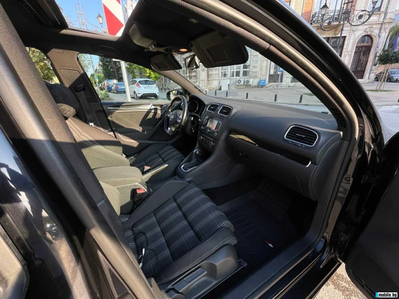 VW Golf GTD* NAVI* DSG* PANO, снимка 5 - Автомобили и джипове - 52453769