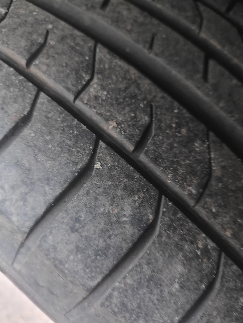 Kia Carnival, снимка 2 - Автомобили и джипове - 52642309