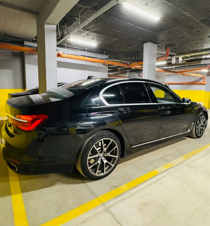 BMW 730 ГОТОВ ЛИЗИНГ FULL Екстри , снимка 6 - Автомобили и джипове - 52733187