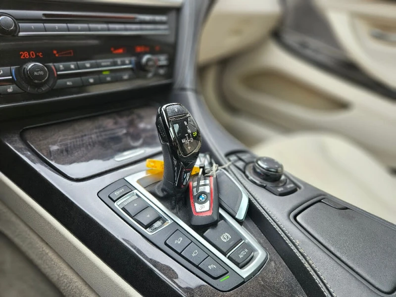 BMW 650  xDrive* Gran Coupe* AвтоКредит* (ЦЕНА ДО БГ), снимка 14 - Автомобили и джипове - 53403543